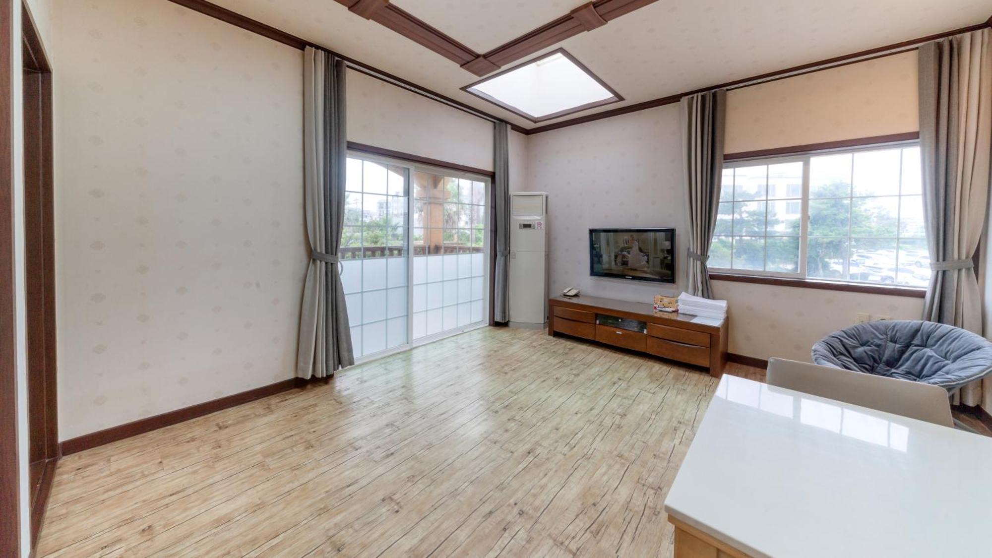 Grim Resort Csedzsu Kültér fotó