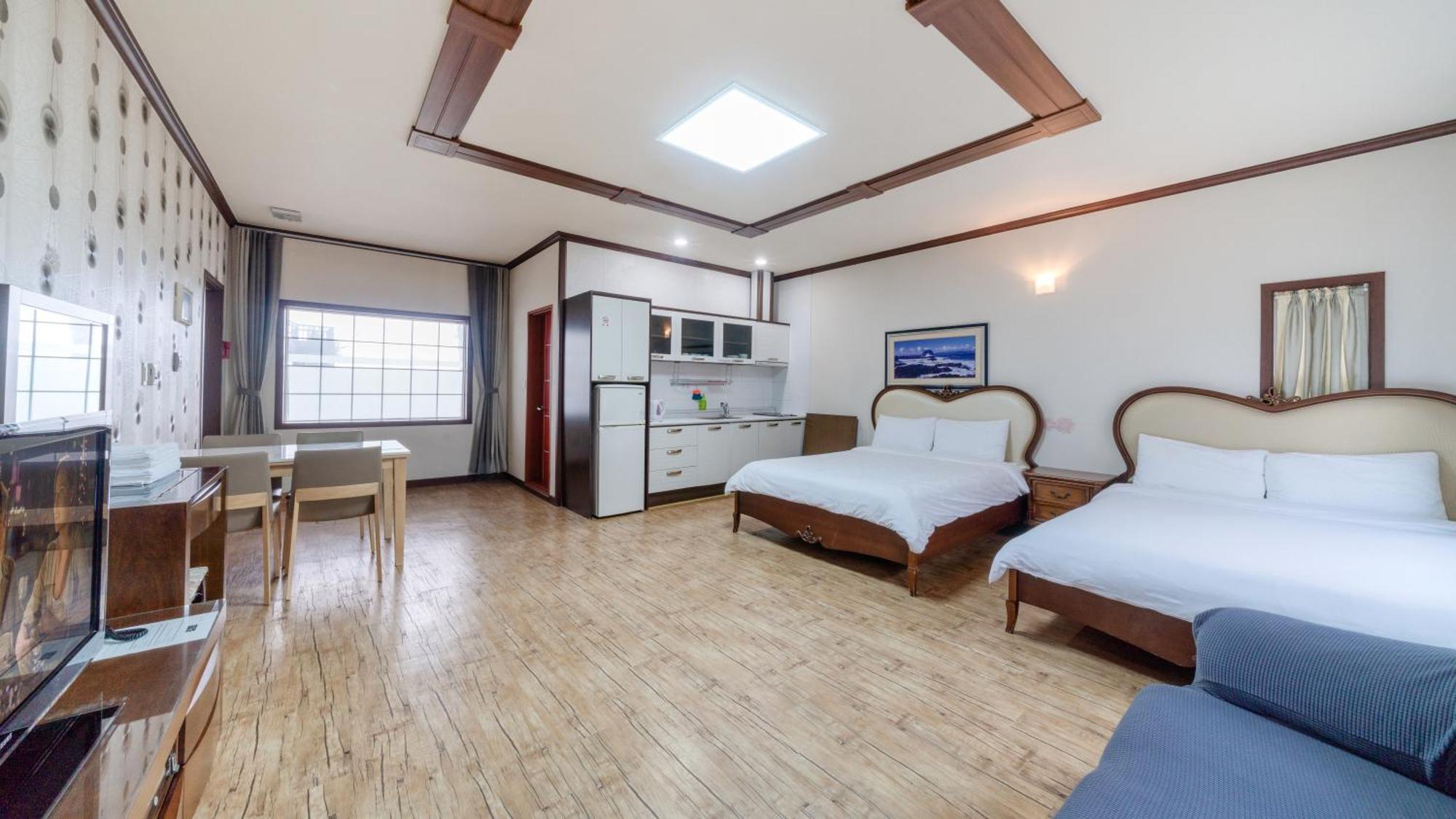 Grim Resort Csedzsu Kültér fotó